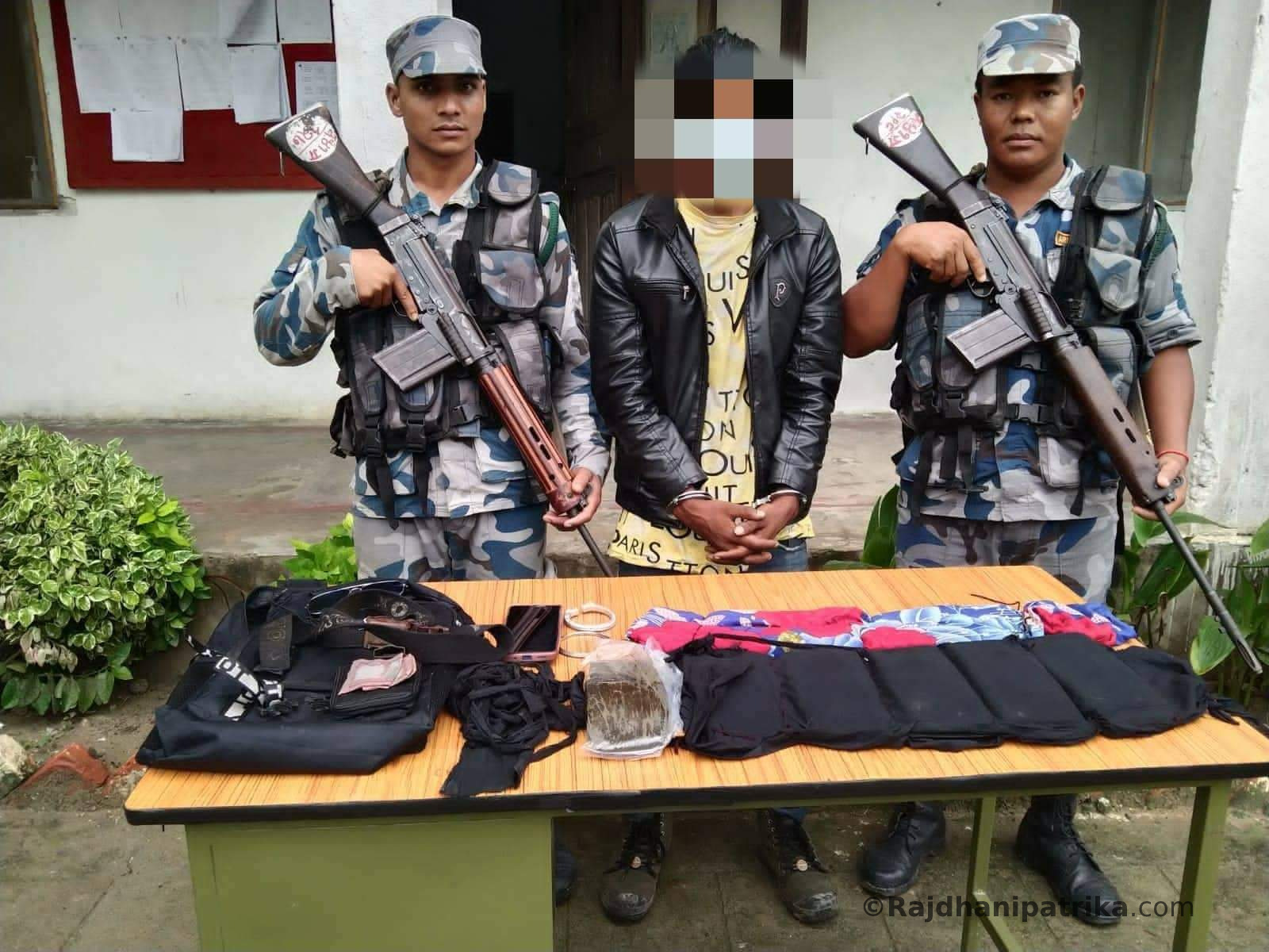 चार किलो लागुऔषध चरेस सहित एक जना प्रहरीको नियन्त्रणमा