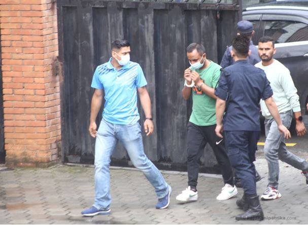 मनोज पाण्डे कम्तीमा ३ वर्ष जेल जाने, काठमाडौं जिल्ला अदालतले गर्‍यो मानव बेचबिखनमा समेत दोषी ठहर