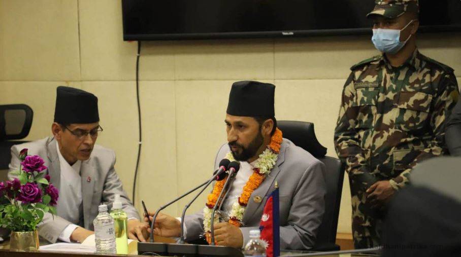 गृहमन्त्री रवि लामिछानेले बोलाए सिडिओ र जिल्लास्थित सुरक्षा प्रमुखको संयुक्त बैठक