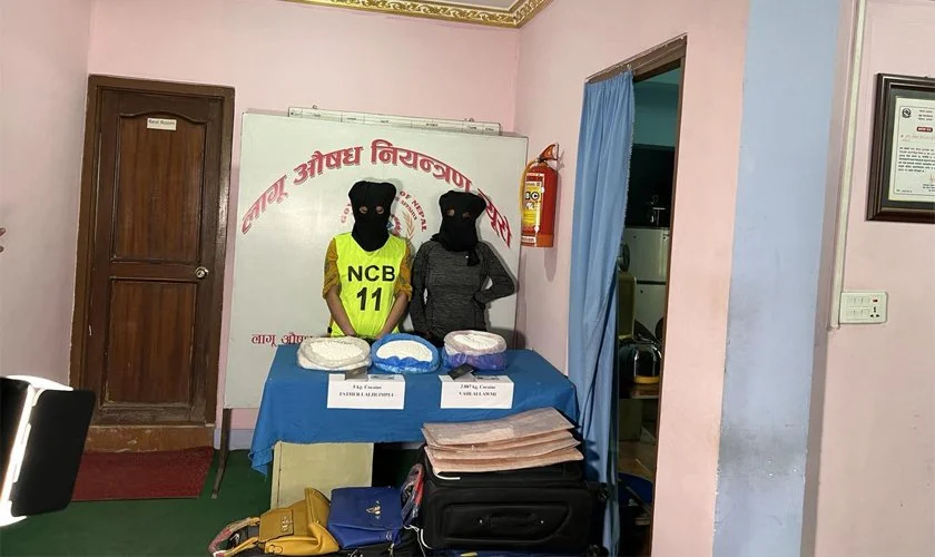 कोकिन कारोबारमा संलग्न दुई भारतीय महिला पक्राउ, नेपाल ट्रान्जिट बनाएर अफ्रिकाबाट तस्करी